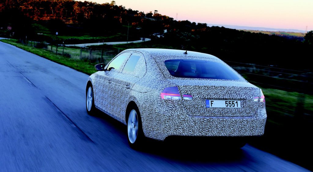 Skoda_Superb__large(1)