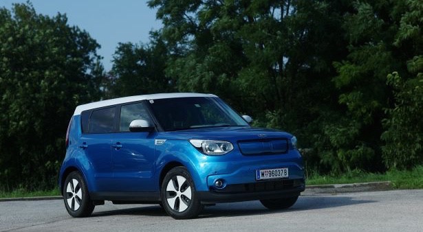 autofrau_kia-soul-ev-4-615x410