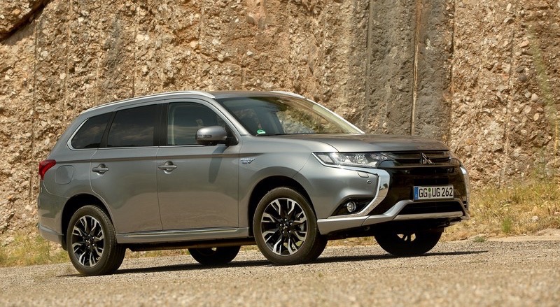 autofrau_mitsubishiPHEV05