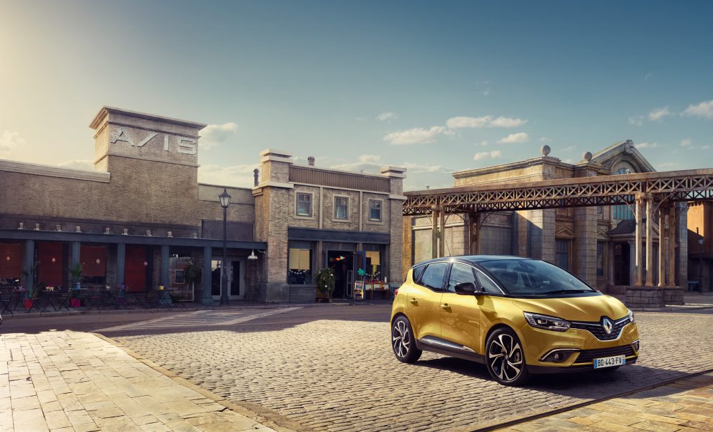 autofrau_Renault_scenic