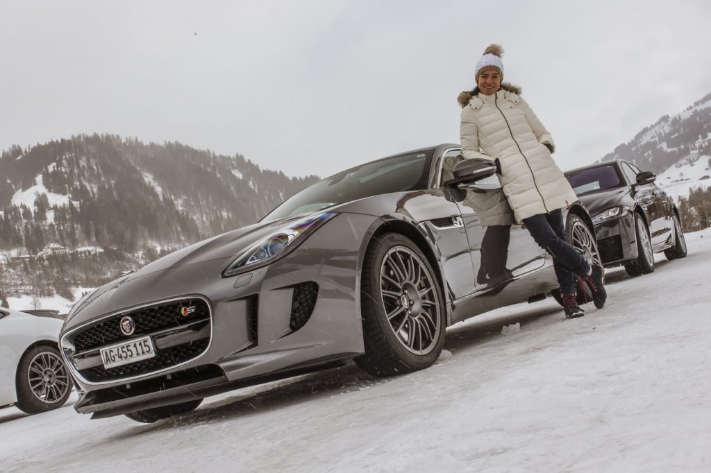 autofrau_jaguar_landrover_ice_driving_experience15