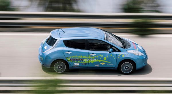 autofrau_nissanleaf - 2