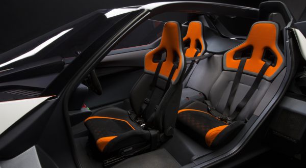 autofrau_nissanblade - 5