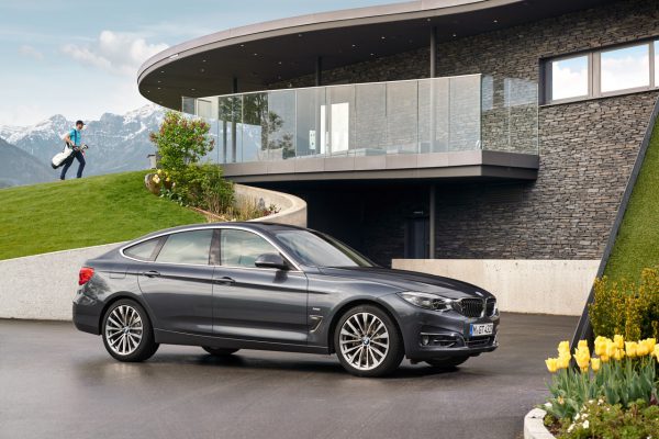 BMW 330i GT Luxury Arktikgrau